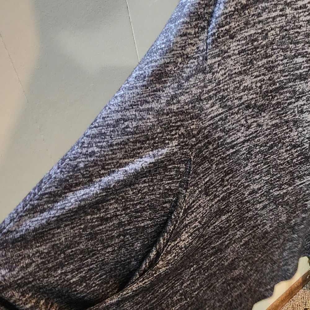 Maurices Gray Tunic Top - Picture 6 of 13